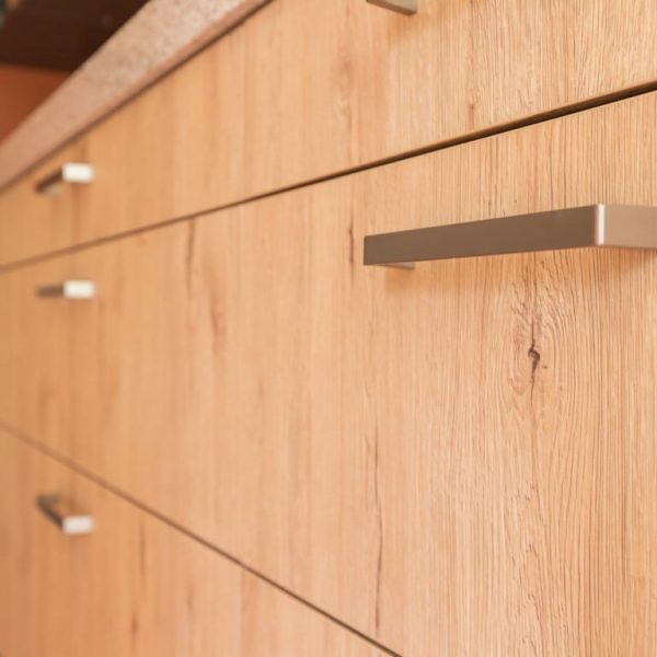 houtlook keuken detailfoto houtstructuur